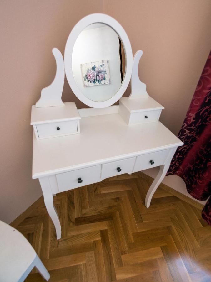 M. De Dominisa 5 Appartement Rab Town Buitenkant foto